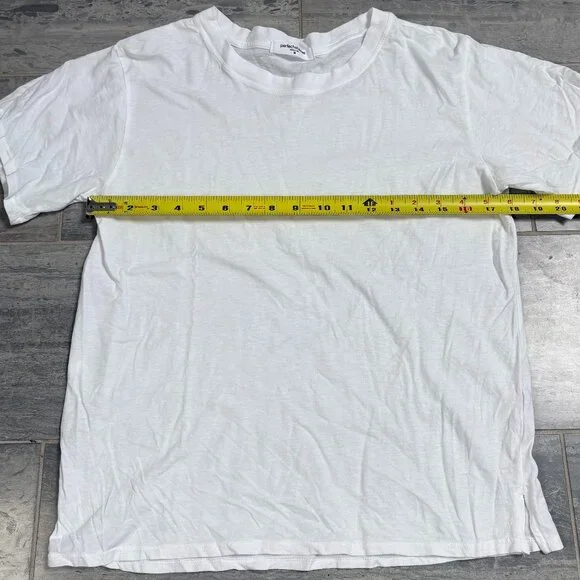 perfectwhitetee Ruby Crispy 100% Cotton Boxy Crewneck Tee White Size Medium - Picture 8 of 9